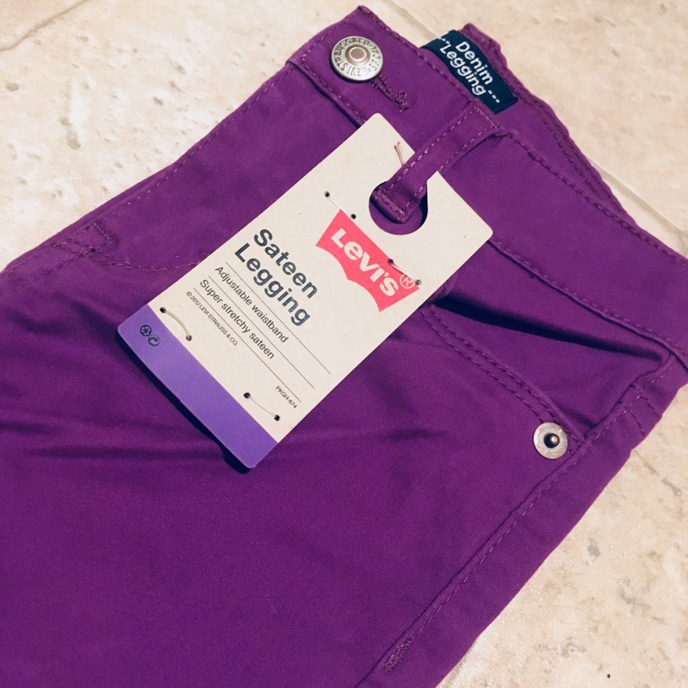 🚫So|_D📦📫 3T | Levi’s Sateen leggings